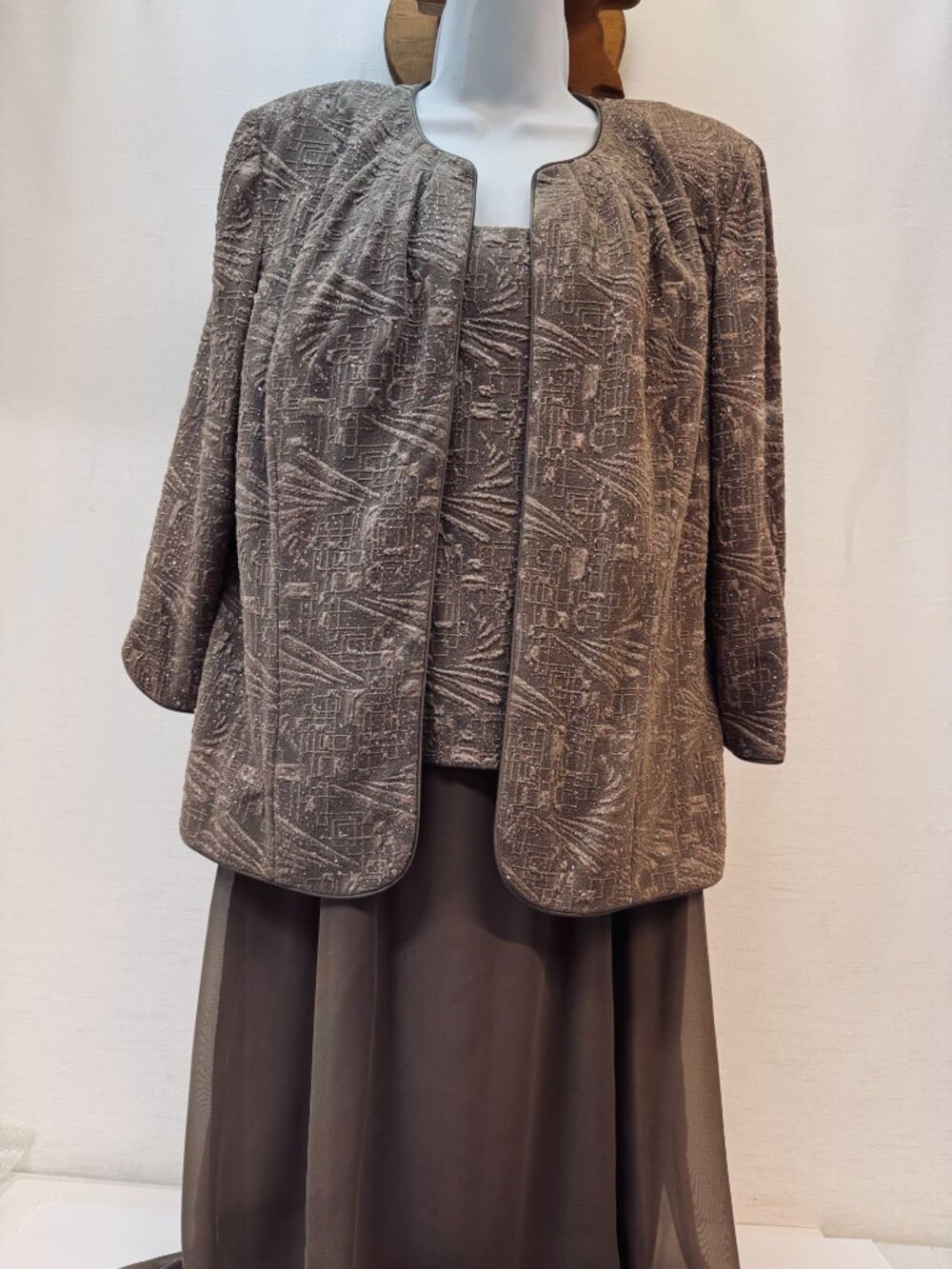 Womans Alex Evening  Dress Long size 16 Dress